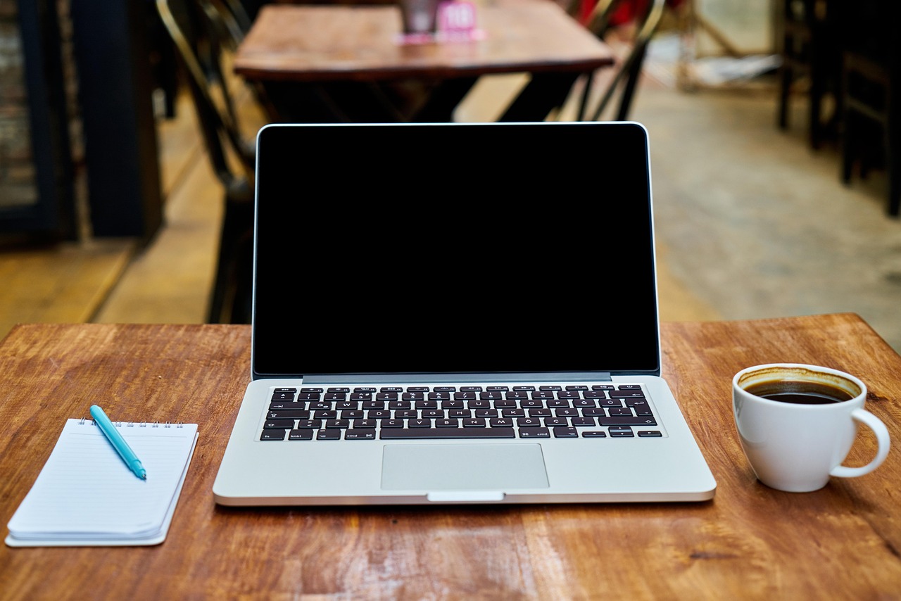 How Freelancers Can Use AI to Beat the Blank Page Every Morning
